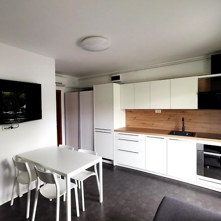 Apartmaji Ela 1 Apartamento Izola Exterior foto