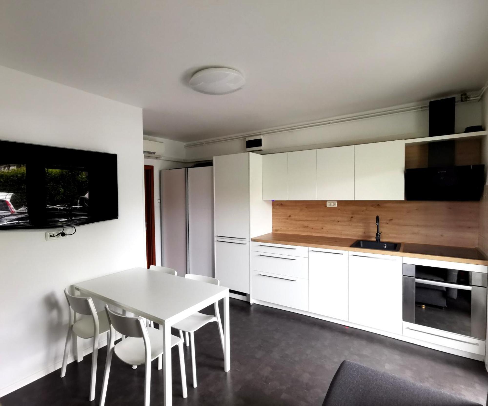 Apartmaji Ela 1 Apartamento Izola Exterior foto